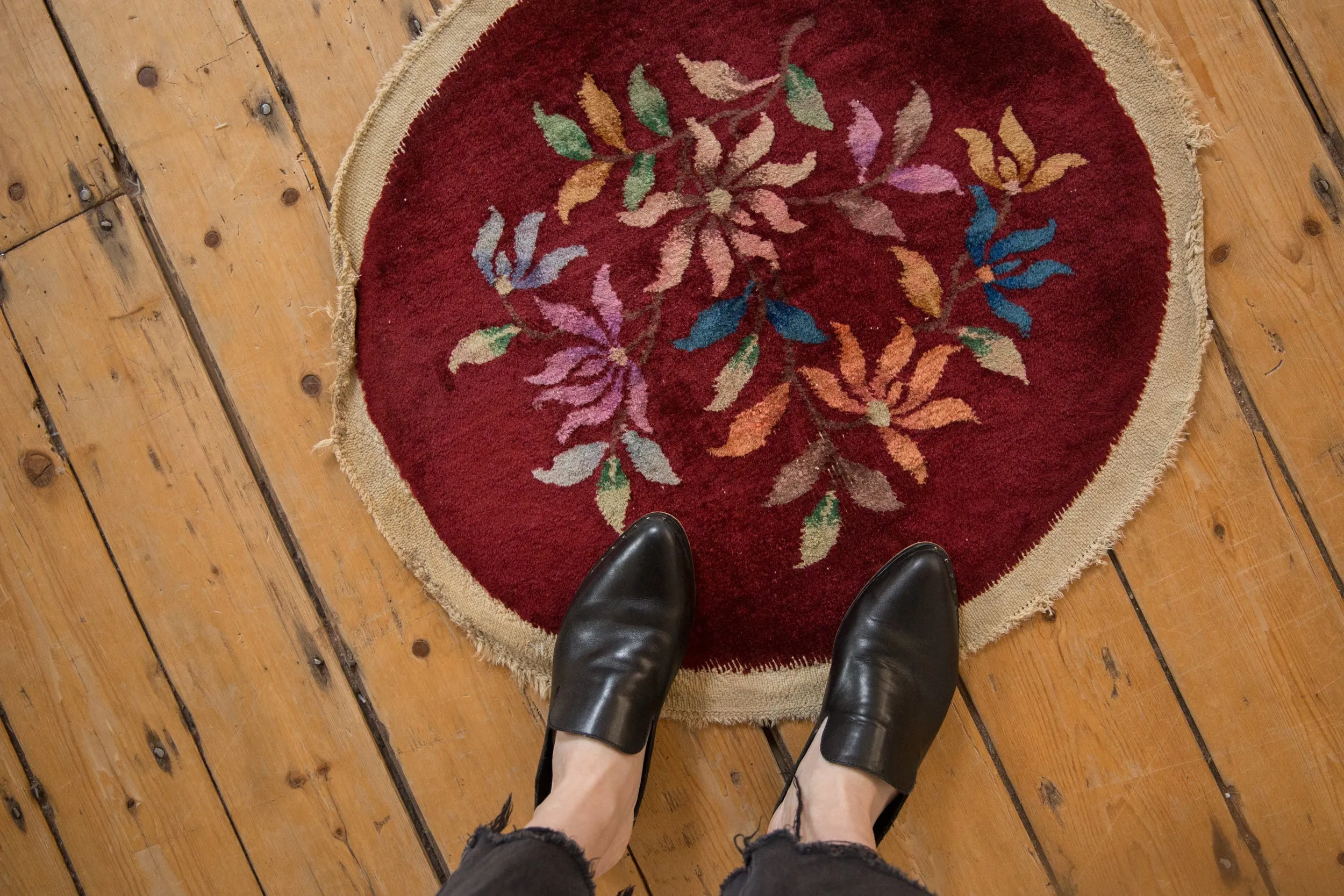 2x2 Vintage Art Deco Round Rug Mat