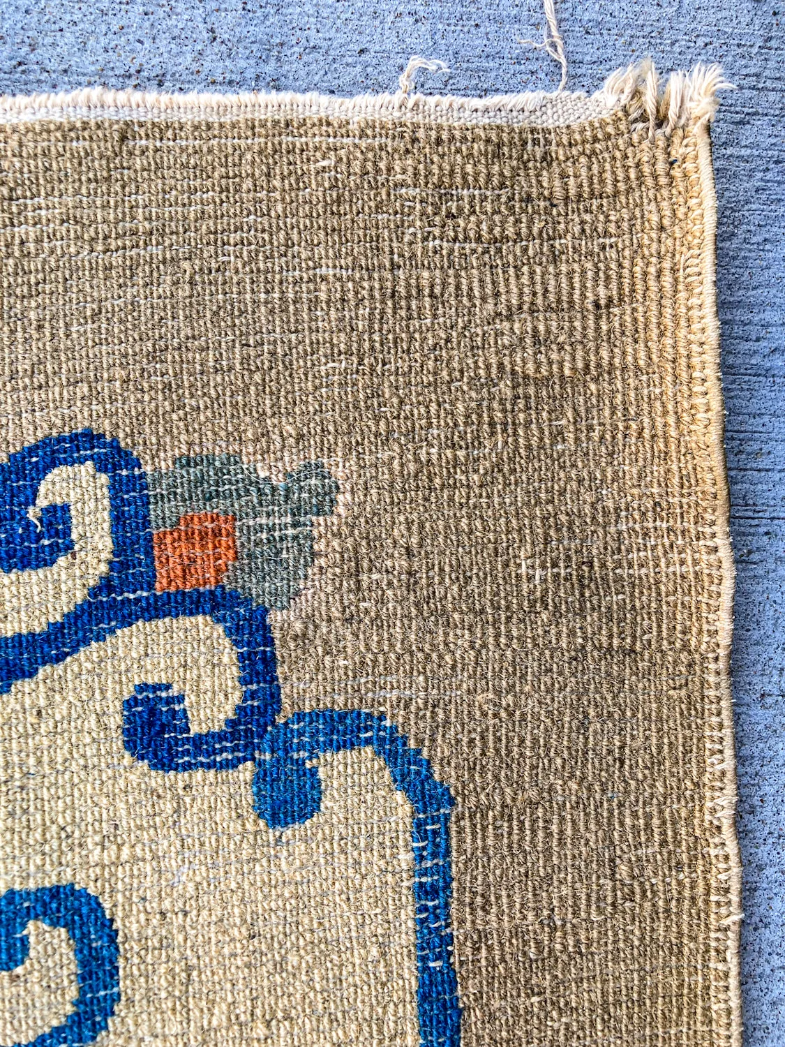 Antique 1910s Tan Blue Bird Art Deco Chinese 8x10ft Woven Wool Rug
