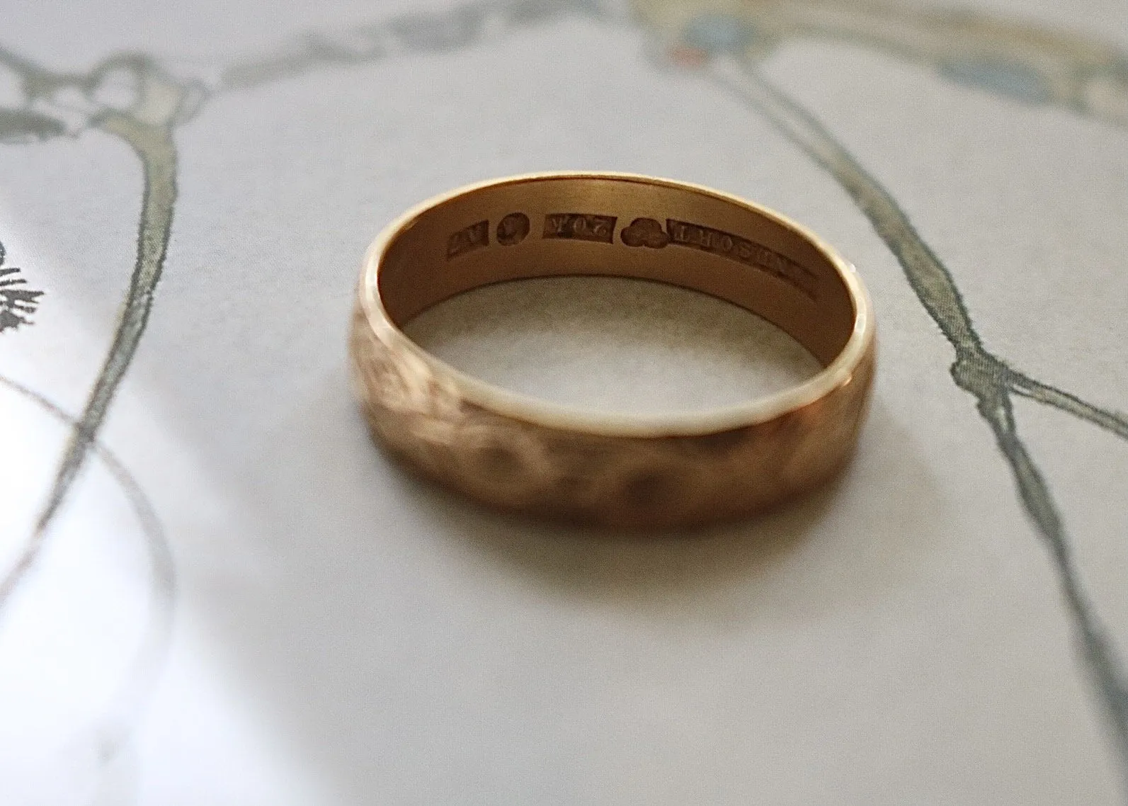 Antique 20k Swedish “Mor” (Mother) Ring - Size 10 1/4