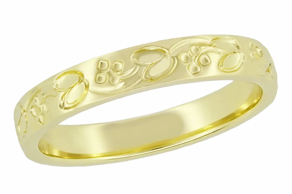 Art Deco Flowers and Leaves Carved Wedding Ring in Yellow Gold - 10K, 14K or 18K