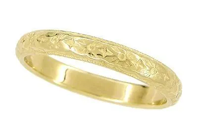Art Deco Vintage Design Carved Dogwood Blossom Flowers Wedding Band in Yellow Gold