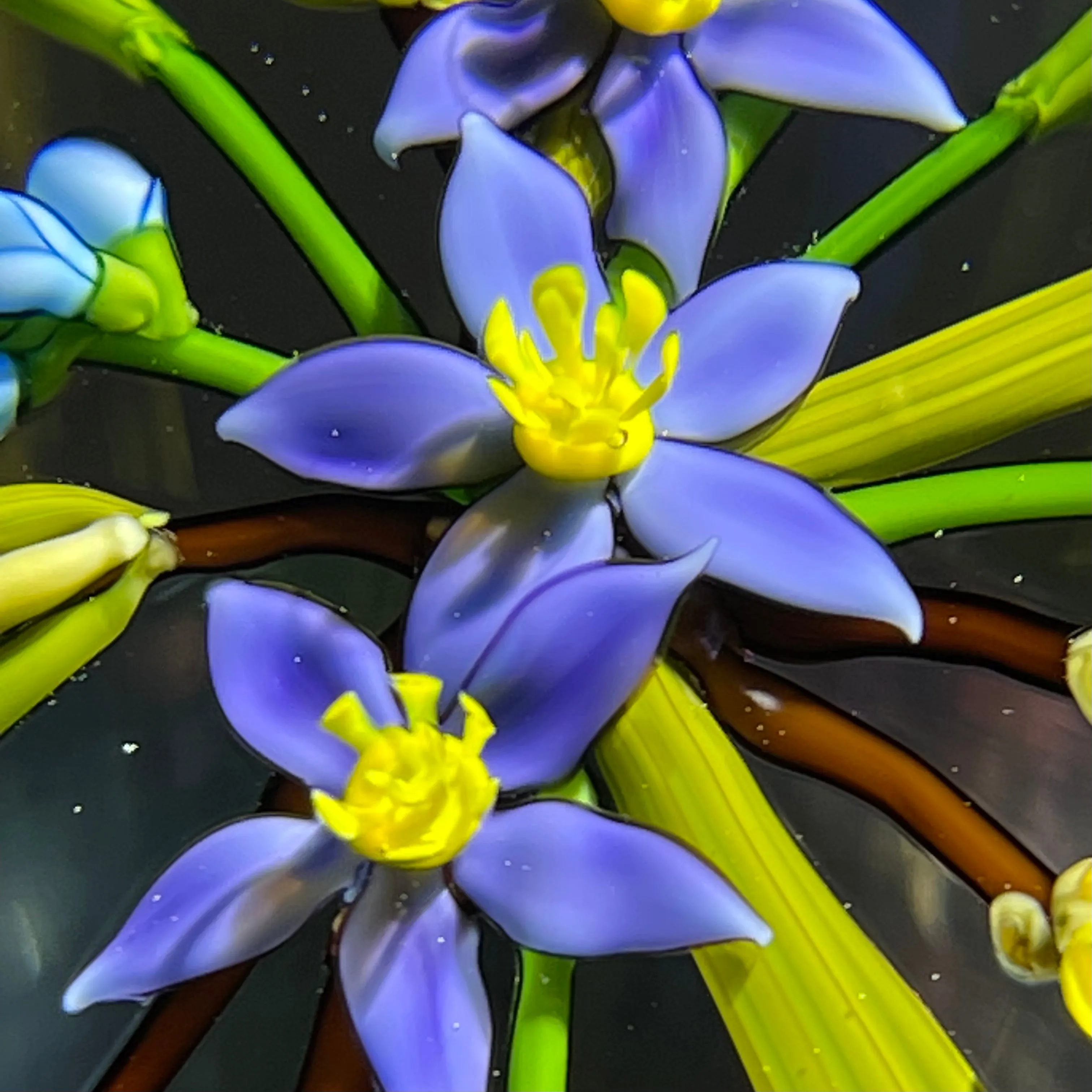 Chris Buzzini 1988 Flamework Wildflower Bouquet Glass Art Paperweight