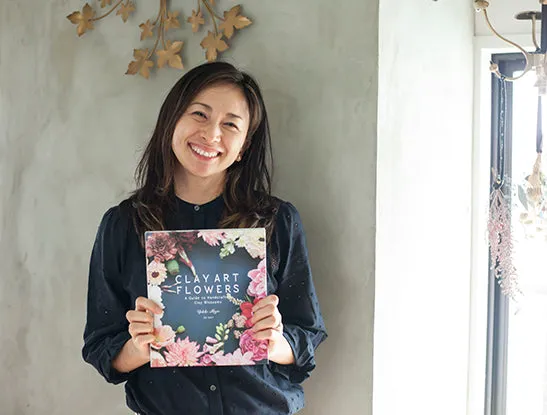 Clay Art Flowers - A Guide to Handcrafted Clay Blossoms - In Japanese