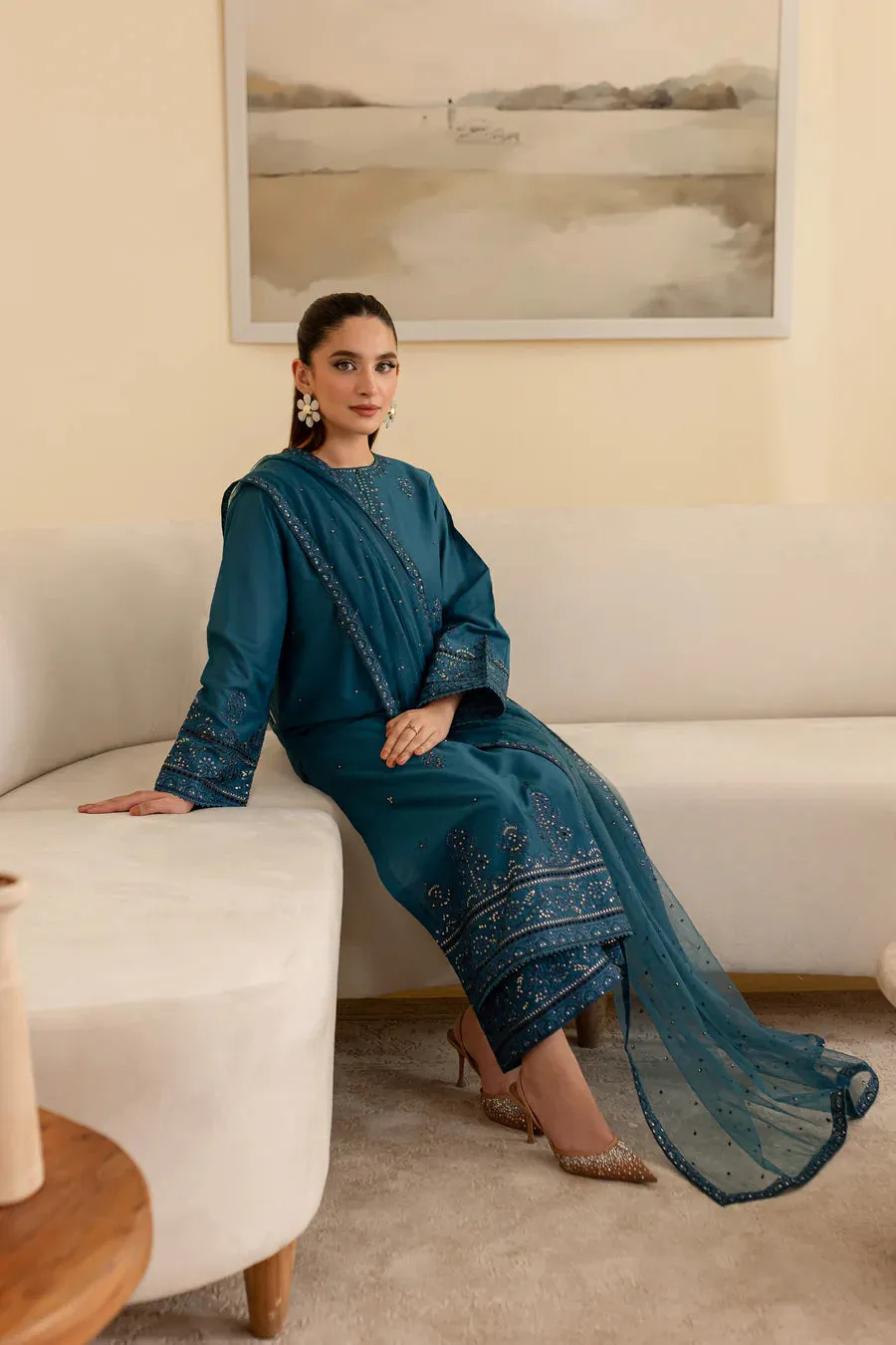 Elegant 03-PC