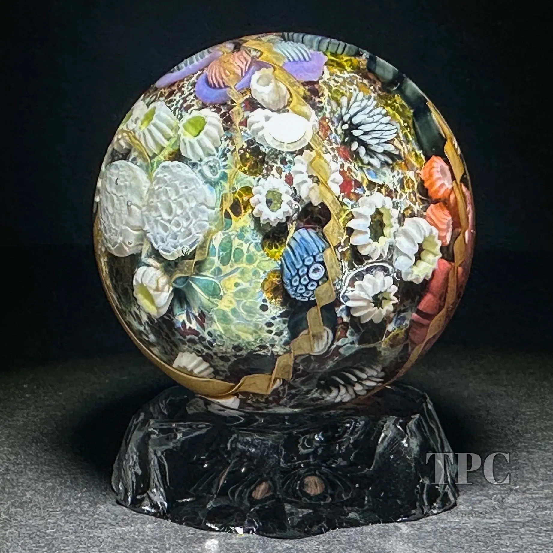 Jared DeLong 2023 Glass Art Marble Pacific Coast Tide Pool Series with Bioluminescent Barnacles & Flamework Kelp