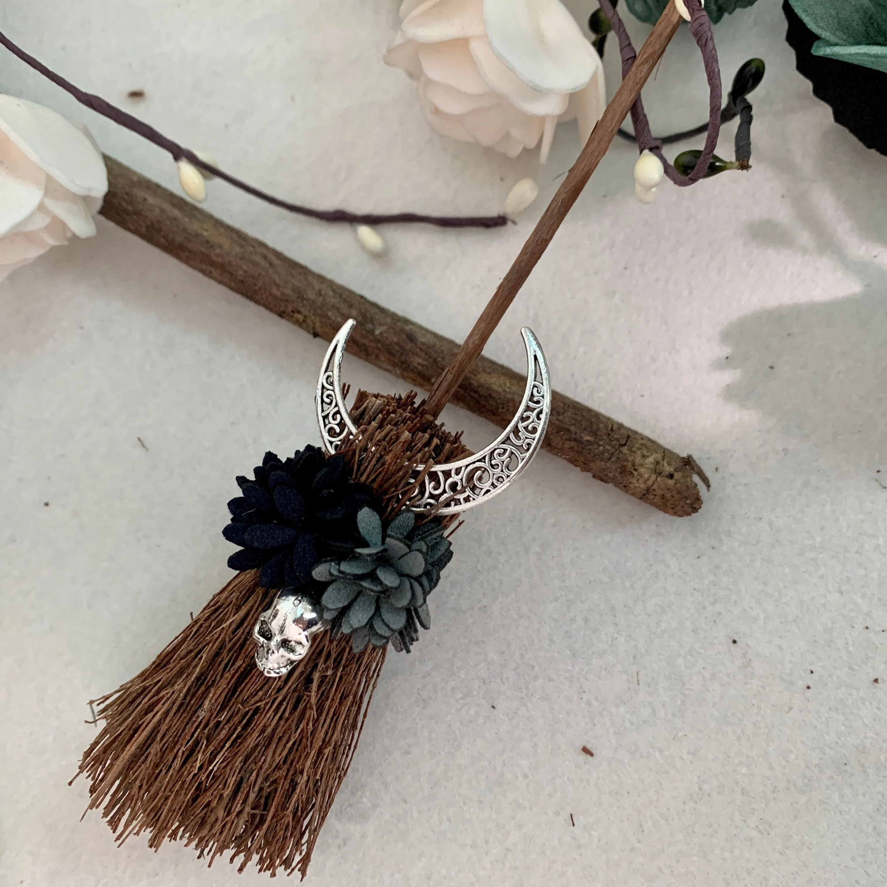 Mini Witch Broom Witchcraft accessories Wicca Altar Broom Necklace Demon Eye Skull Exorcism Car Table Cup decoration pendant