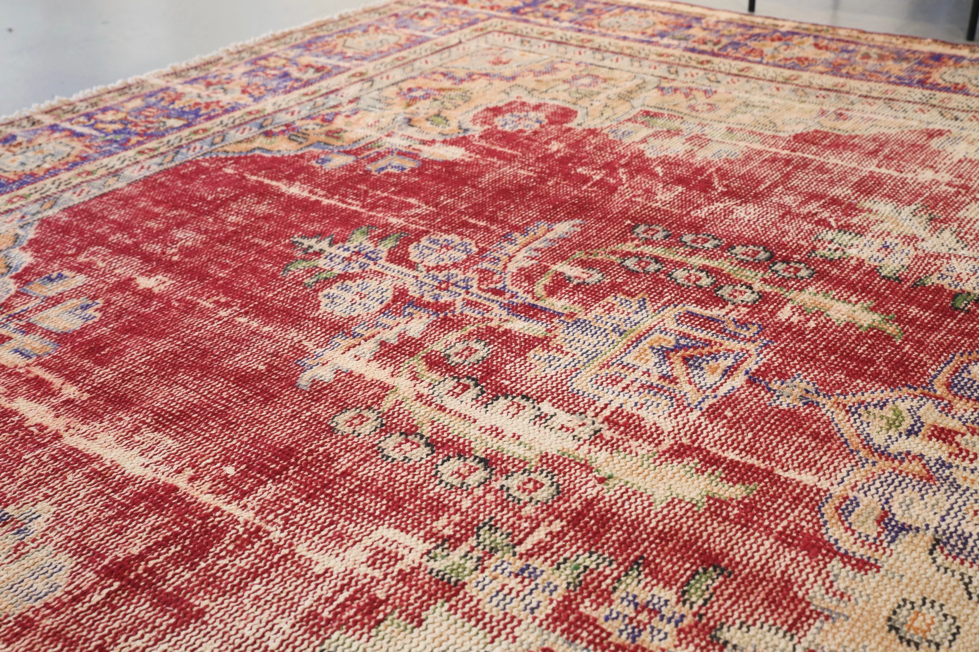 Old Demirci Oushak Rug 7.9ftx10.5ft