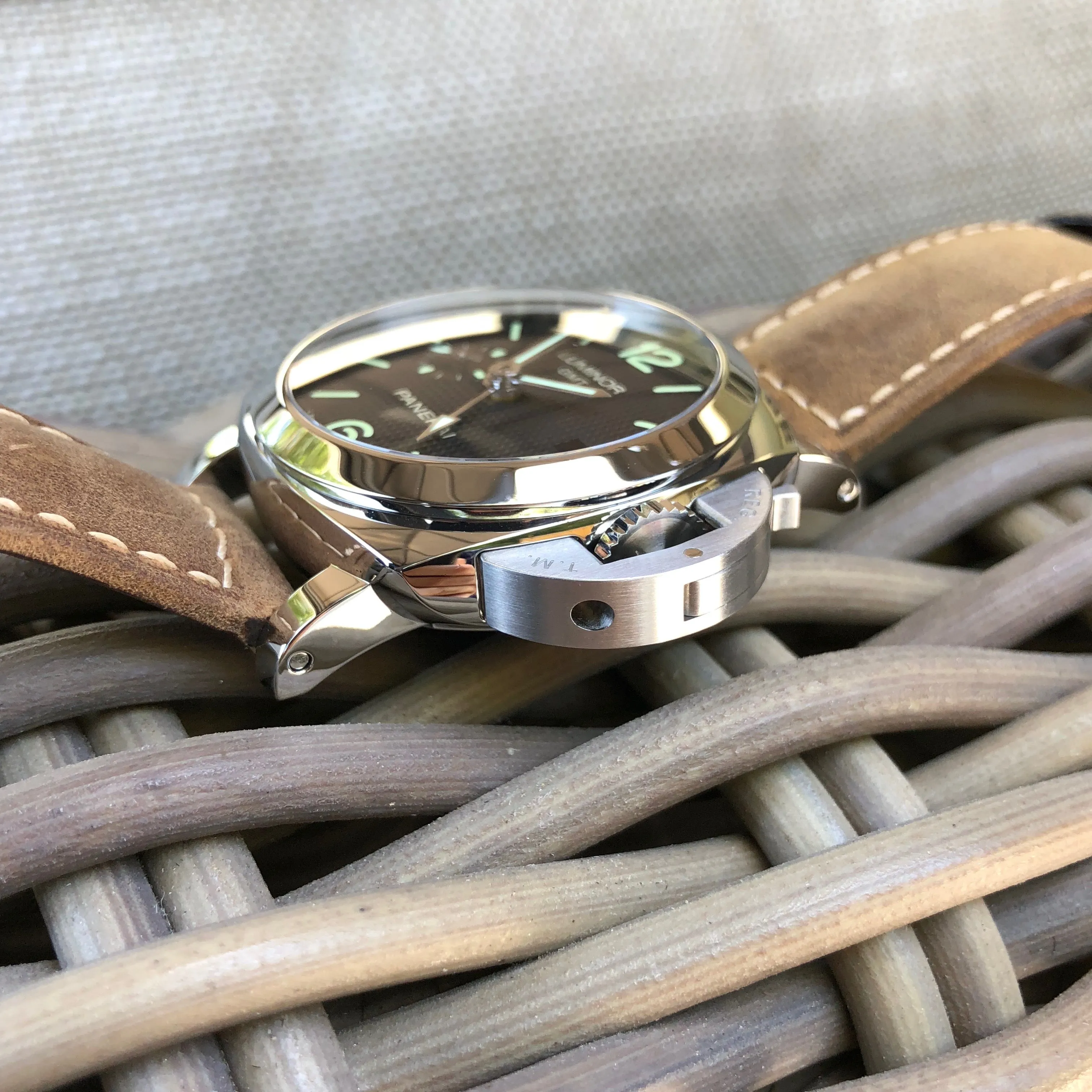 Panerai Luminor 1950 PAM 535 GMT 3 Days Automatic 42mm Wristwatch Box Papers