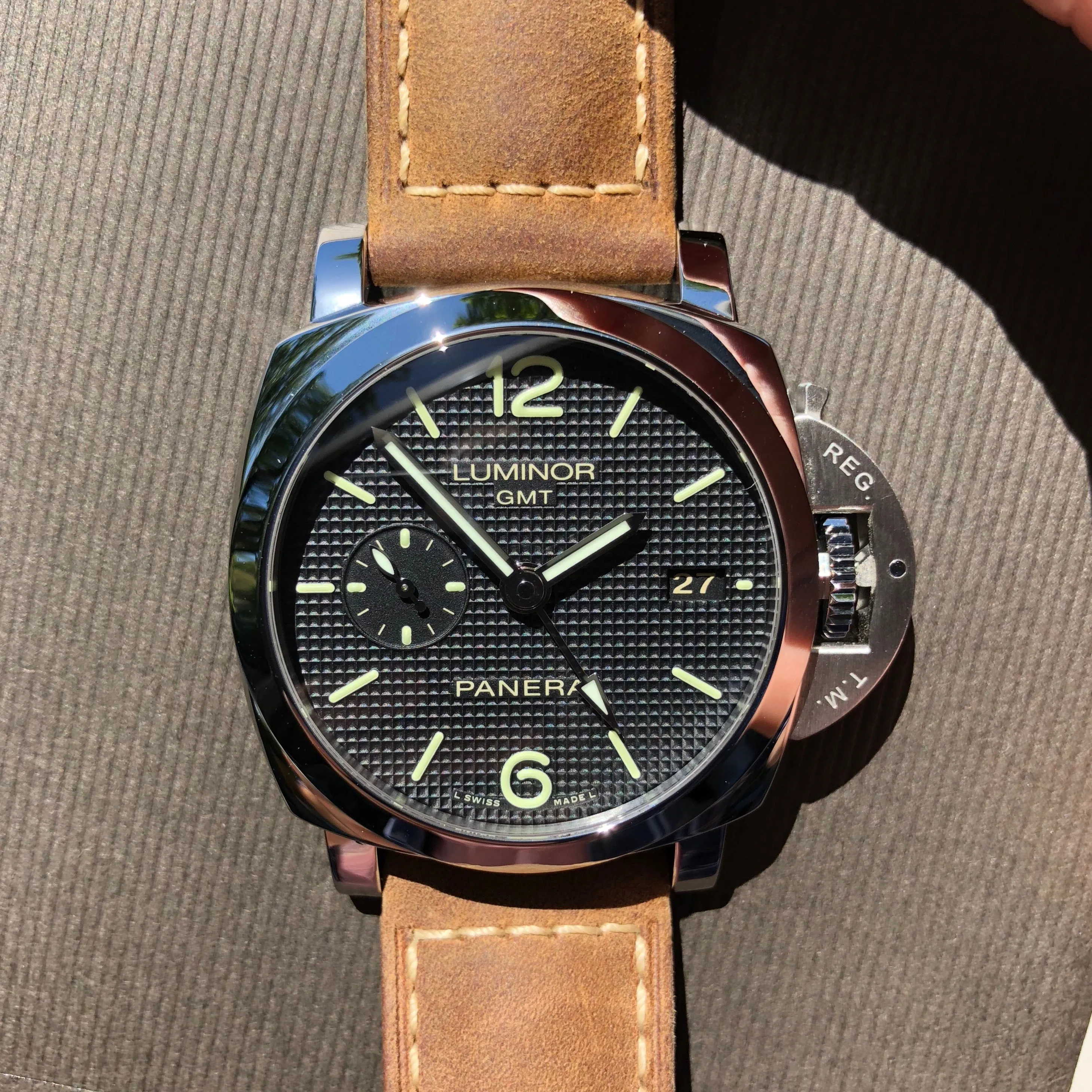 Panerai Luminor 1950 PAM 535 GMT 3 Days Automatic 42mm Wristwatch Box Papers