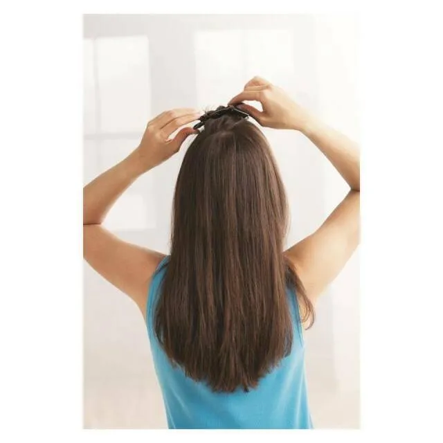 Pop Clip in color  synthetic hair extensions by Hairuwear
