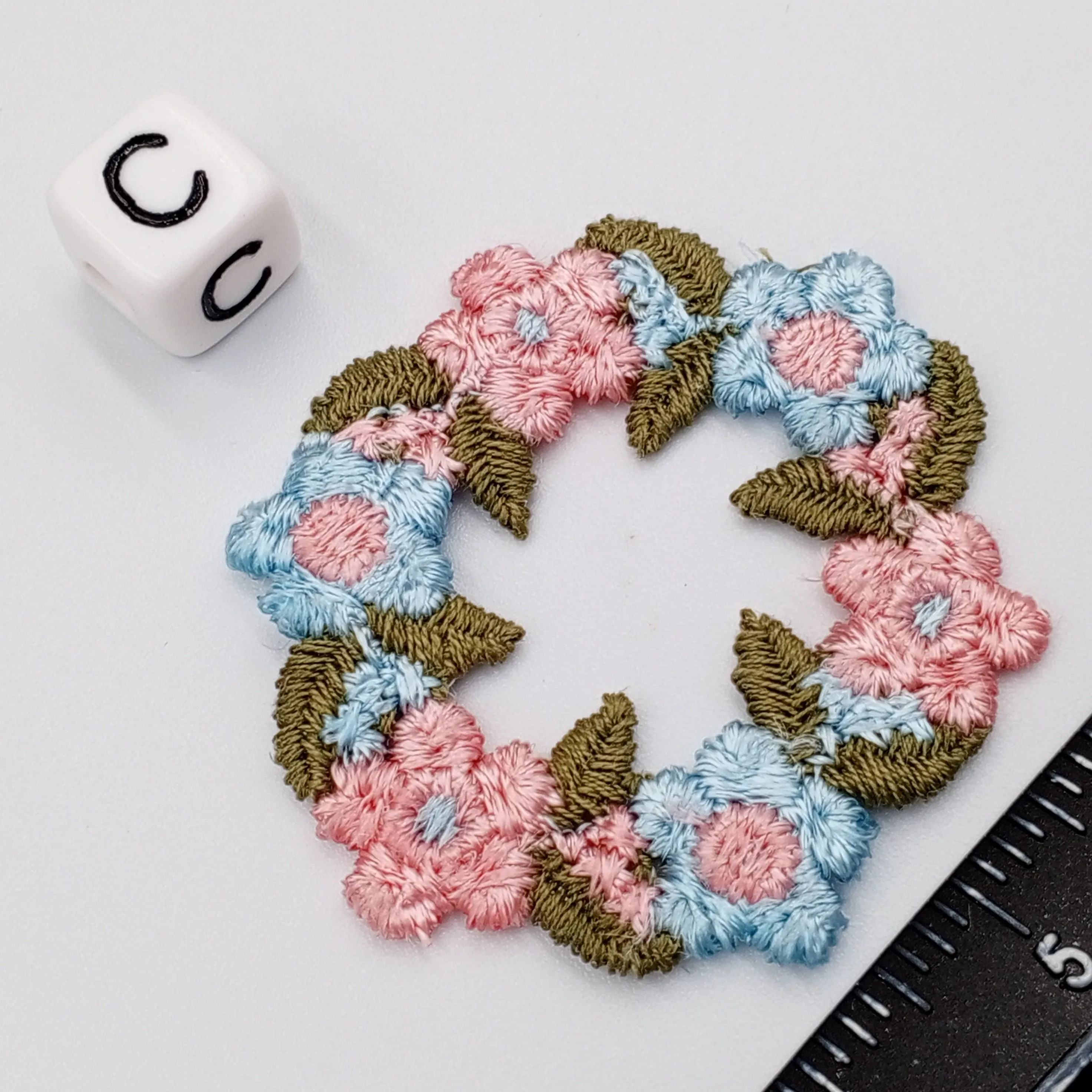 Rosy pink Authentic Vintage Flower wreath pale pink Applique patches for DIY sewing and crafting projects 1003