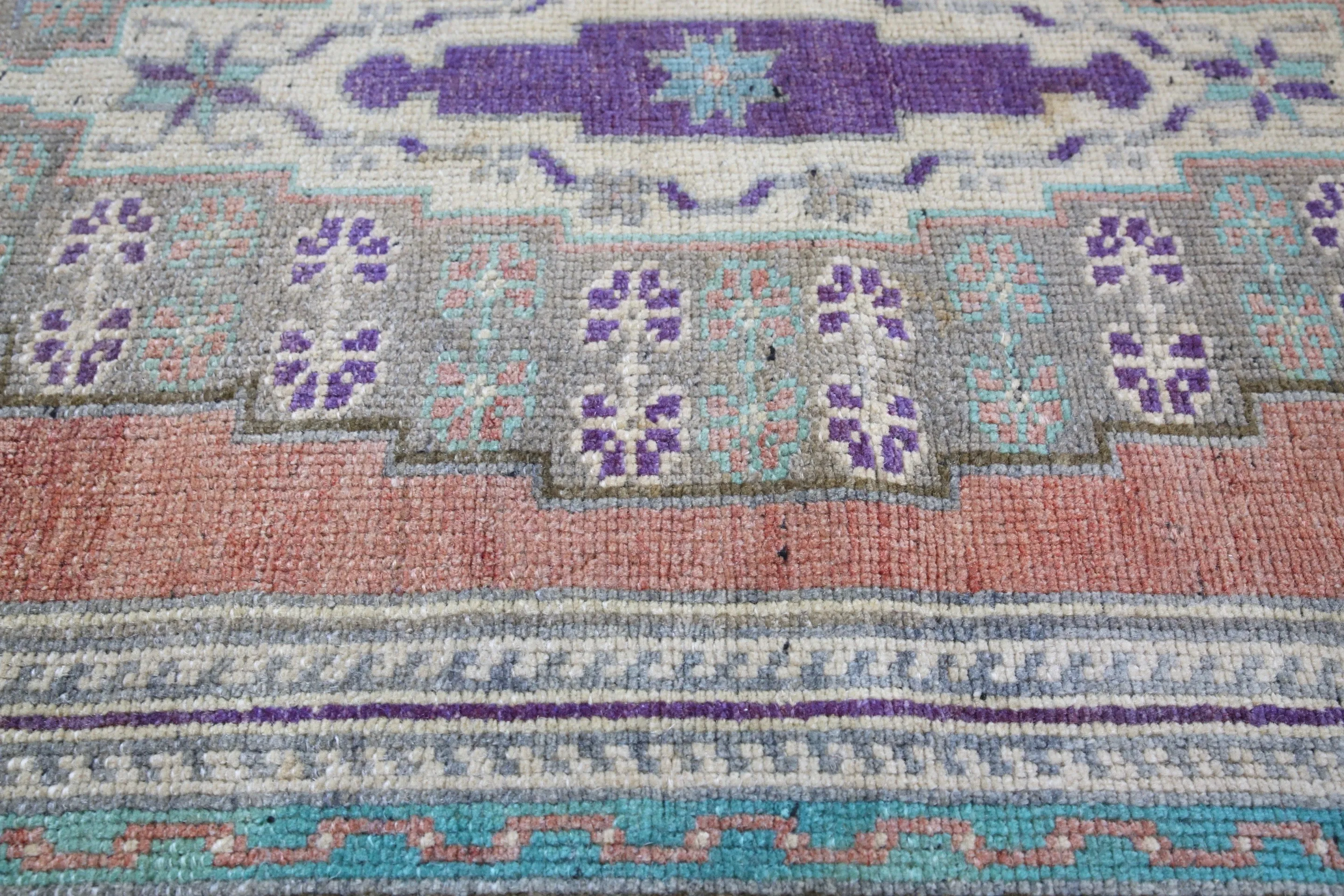 Vintage Anatolian Rug 3.5ftx7ft