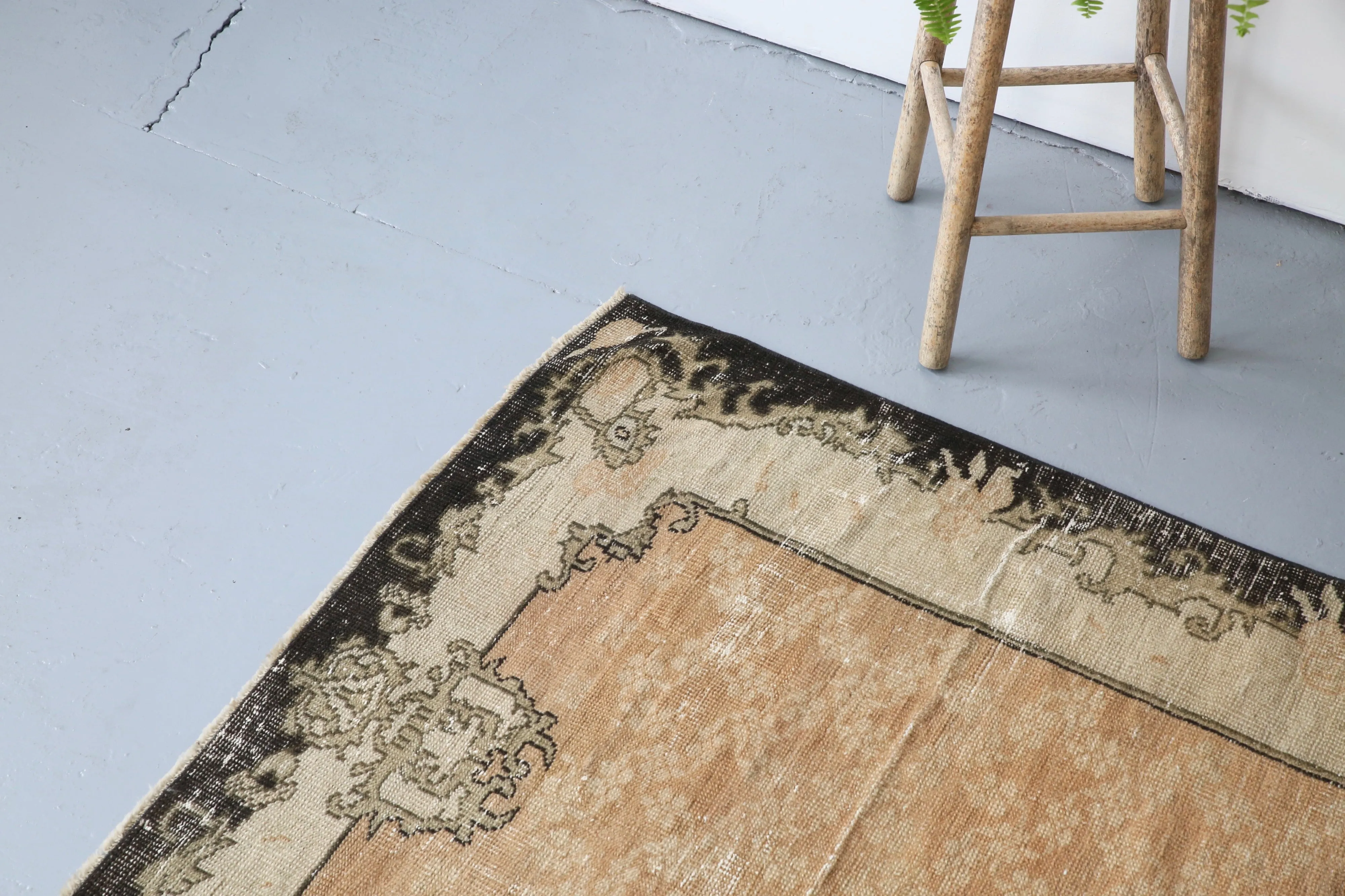 Vintage Anatolian Rug 4.5ftx8.4ft