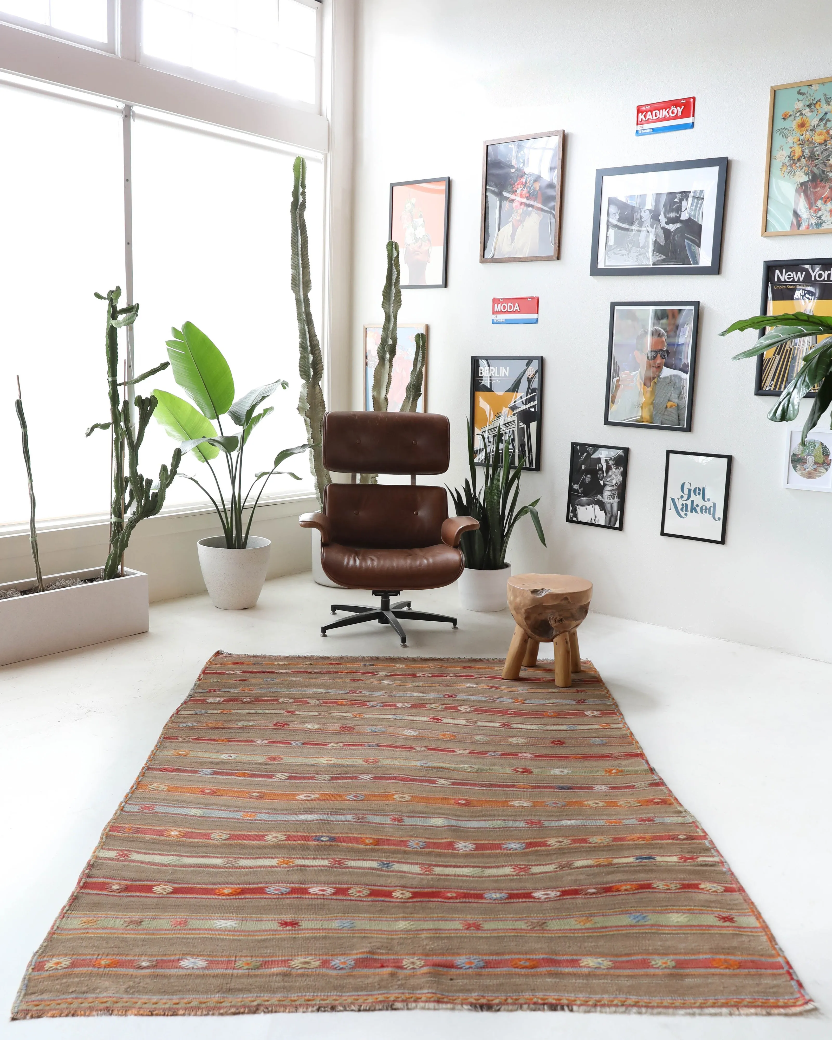 Vintage Fethiye Kilim Rug 5'7"x7'7"