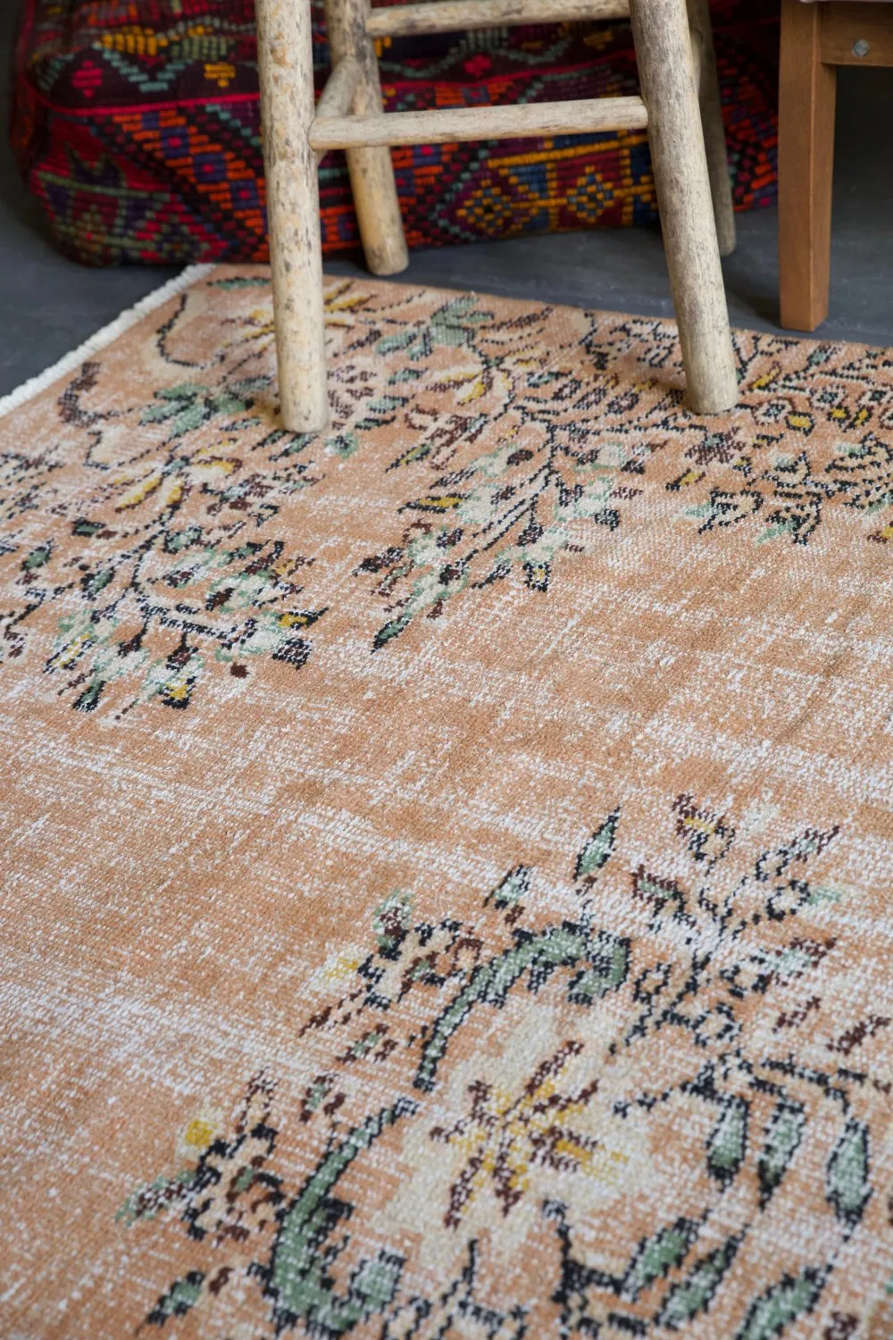 Vintage Isparta Rug 5.7ftx8.6ft