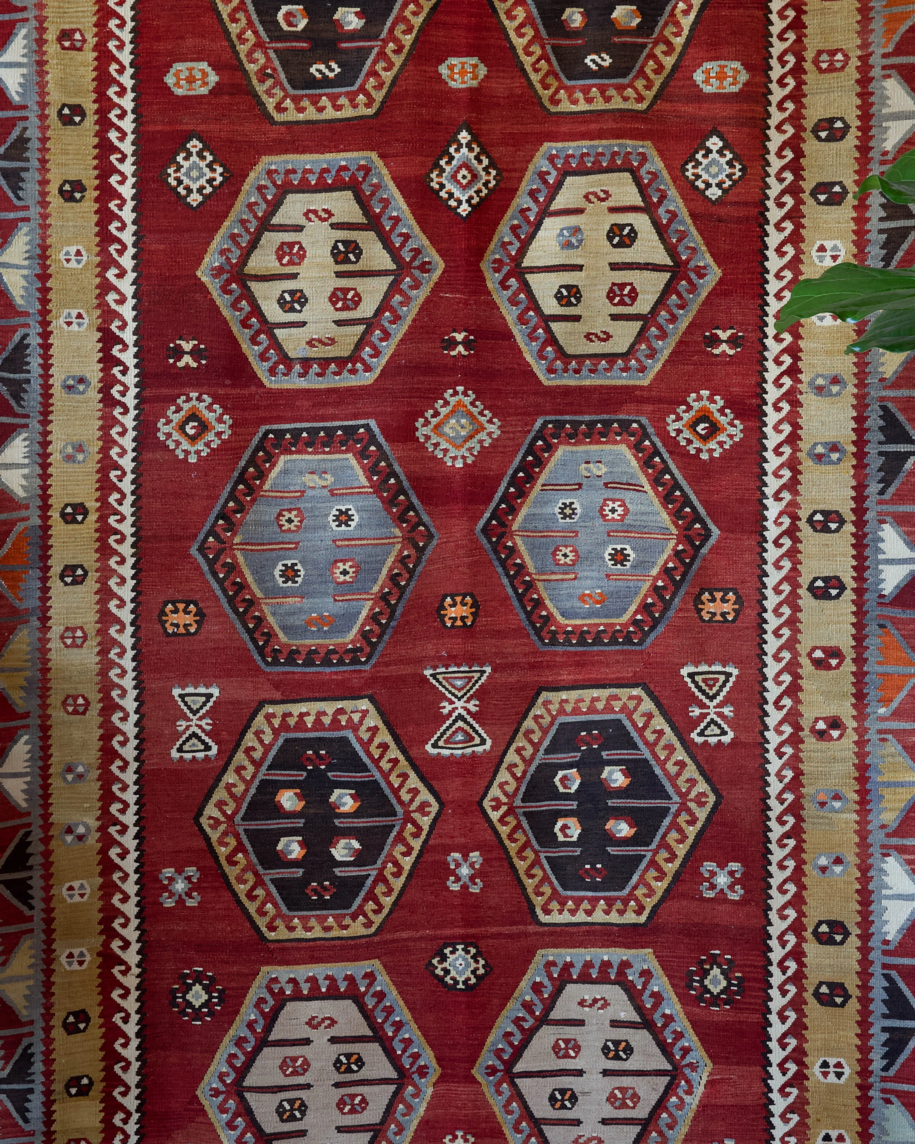 Vintage Sivas Sarkisla Kilim Rug 5'6"x12'