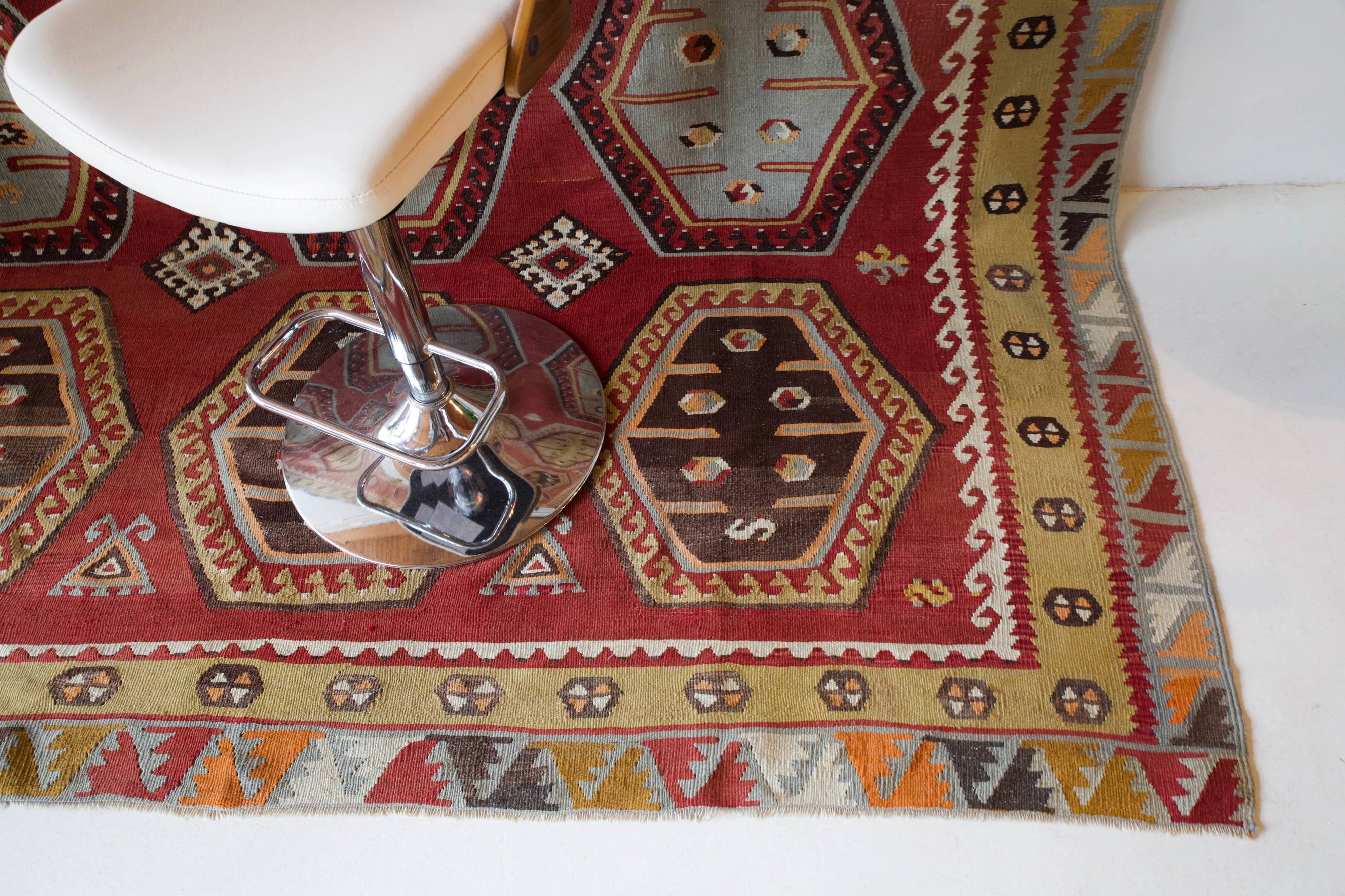 Vintage Sivas Sarkisla Kilim Rug 7'7"x11'9"