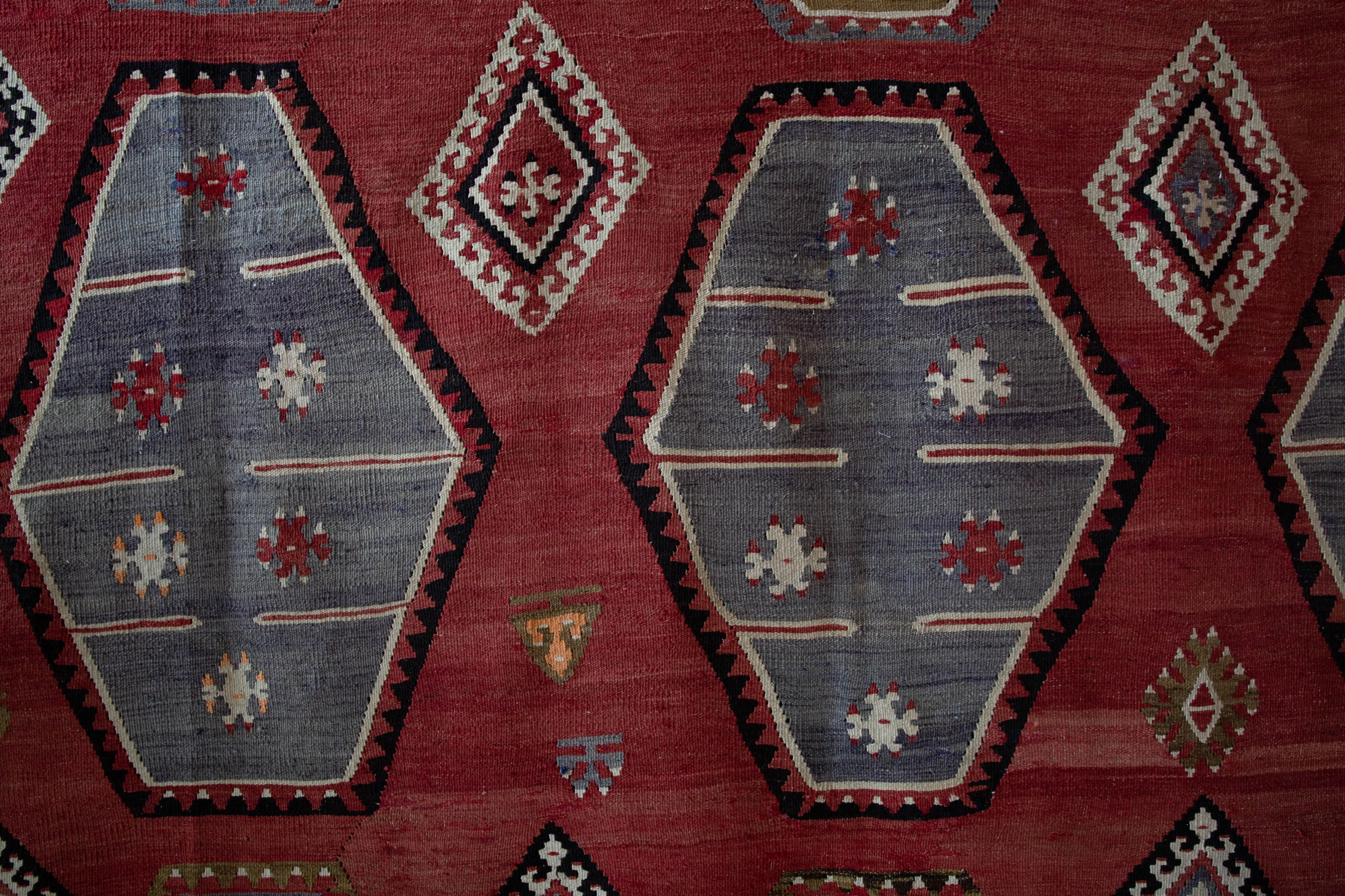 Vintage Sivas Sarkisla Kilim Rug 8'5"x12'6"