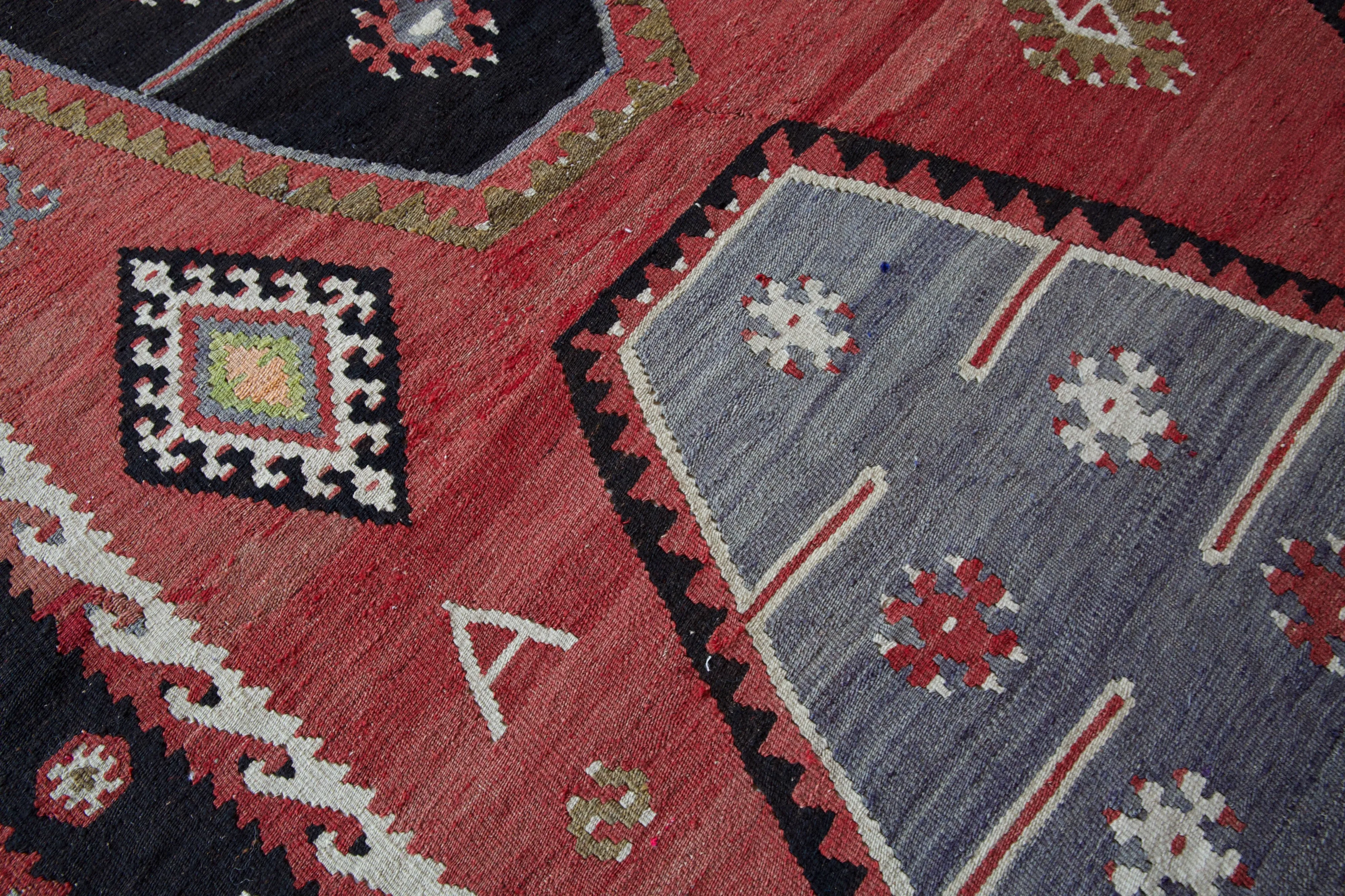 Vintage Sivas Sarkisla Kilim Rug 8'5"x12'6"