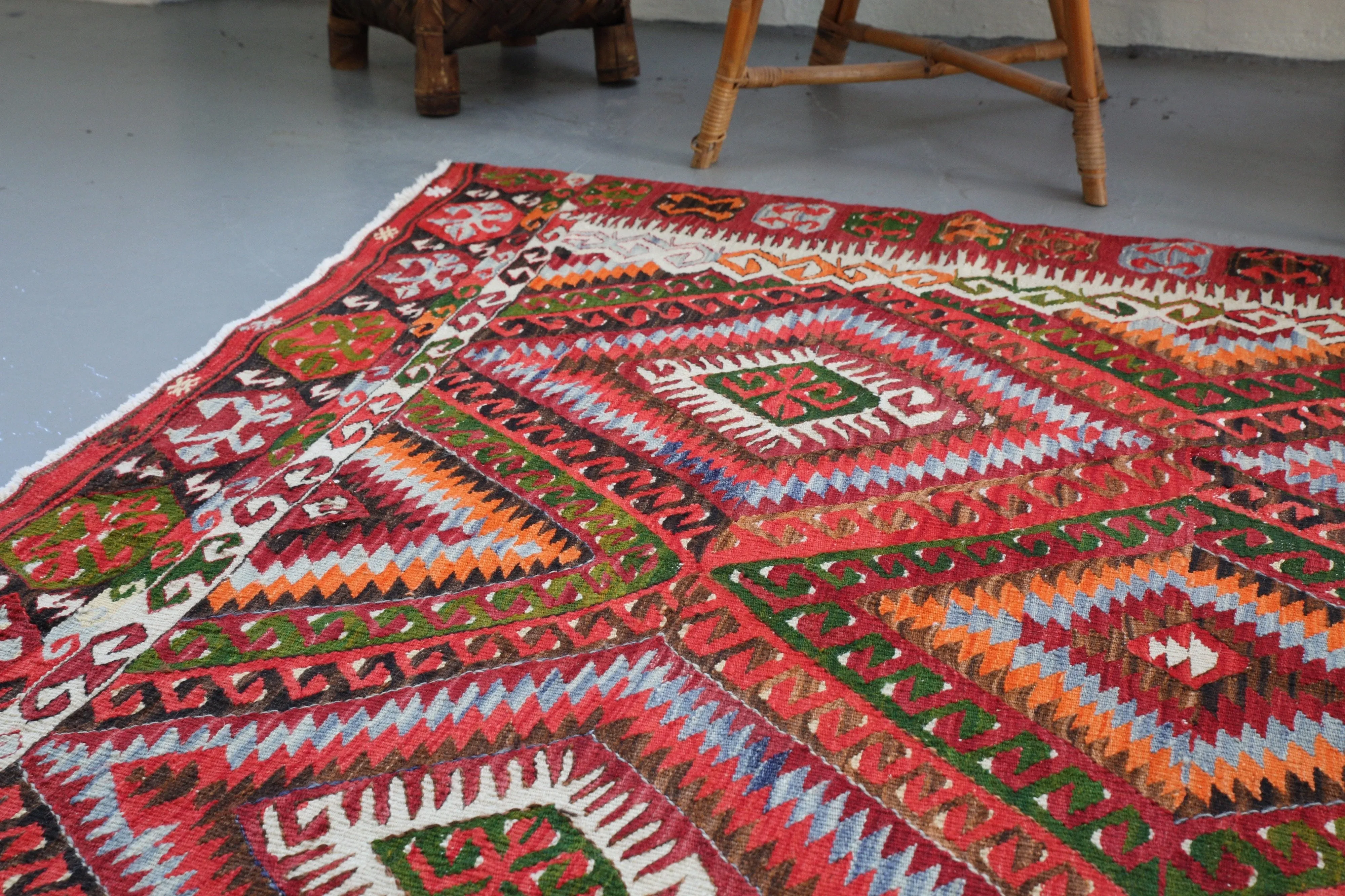 Vintage Turkish Fethiye Kilim Rug 5'8"x8'4"