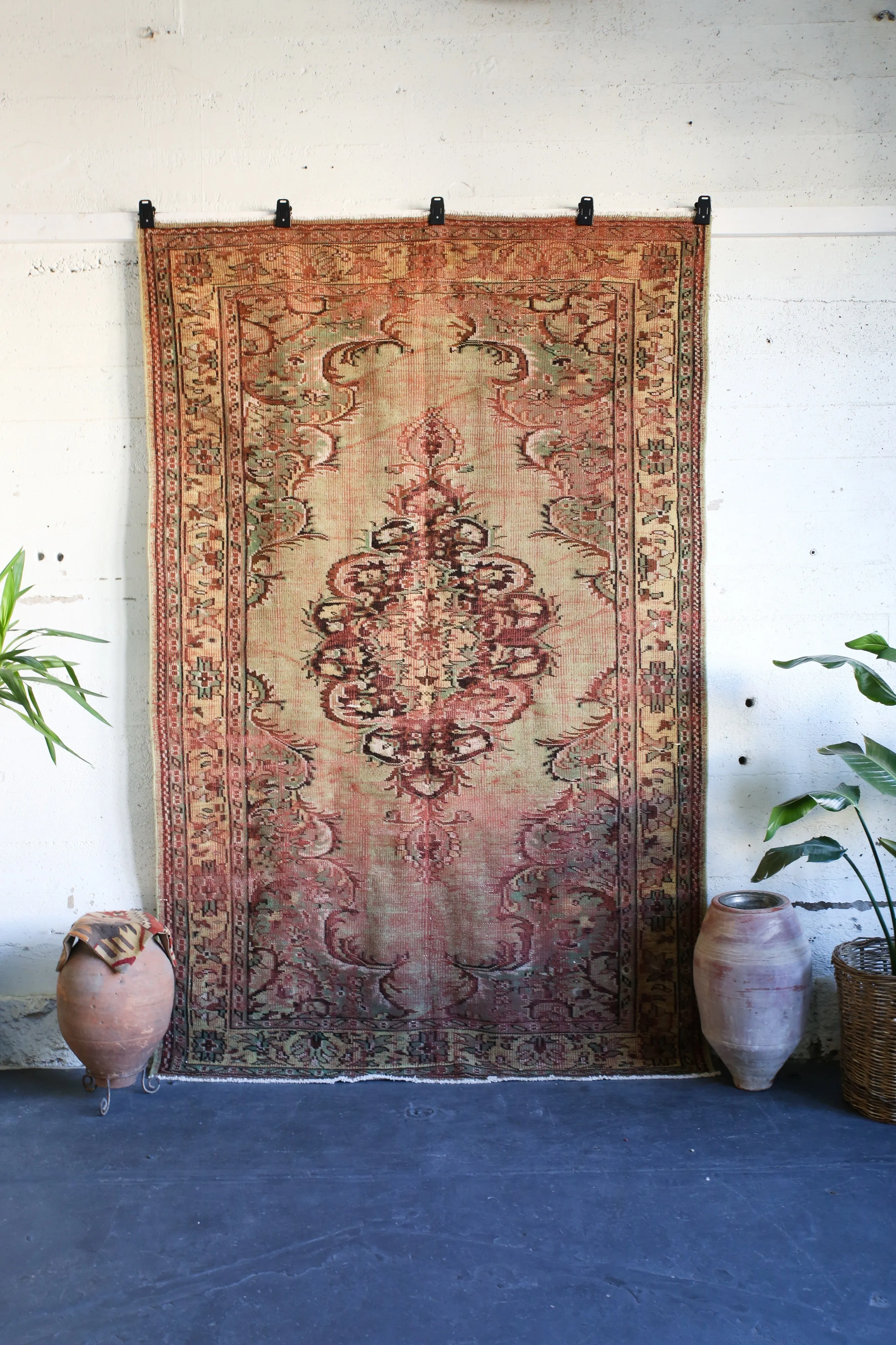 Vintage Turkish Isparta Rug 6'7" x 9'7"