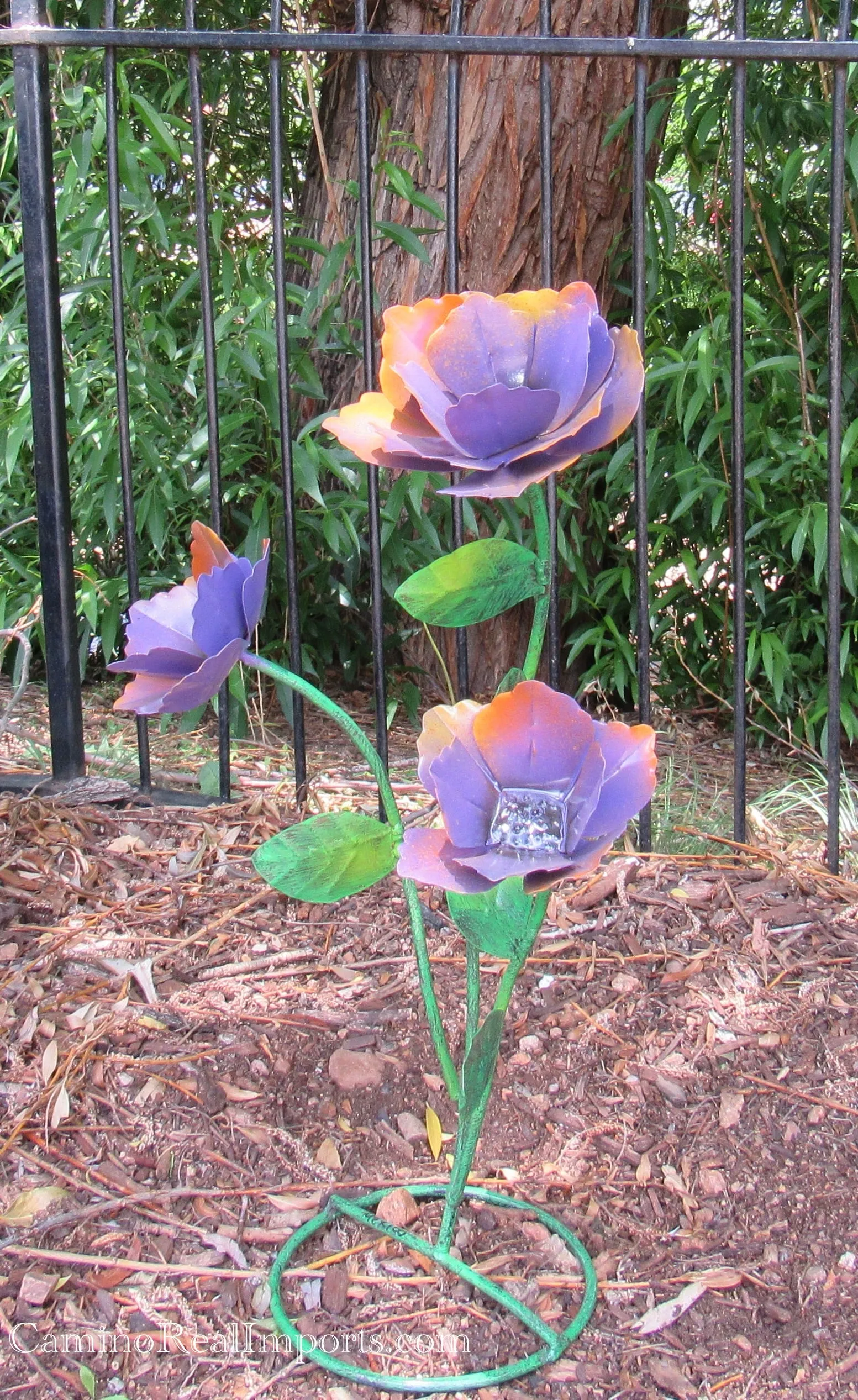 Yard Art Metal Flowers Sculpture 22"  MFLWRMS001